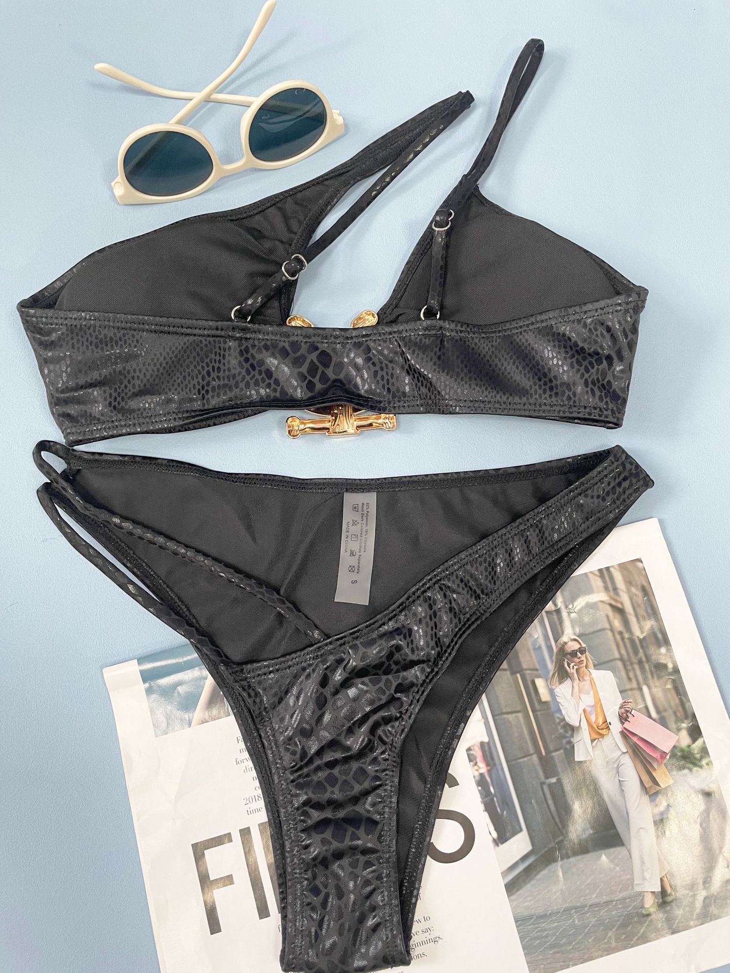 Bikini Femme Motif Serpent Sexy & Élégant pour l'Été !