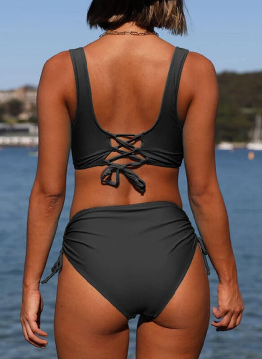 Bikini à Bretelles – Maillot de Bain Femme Style Classique & Moderne